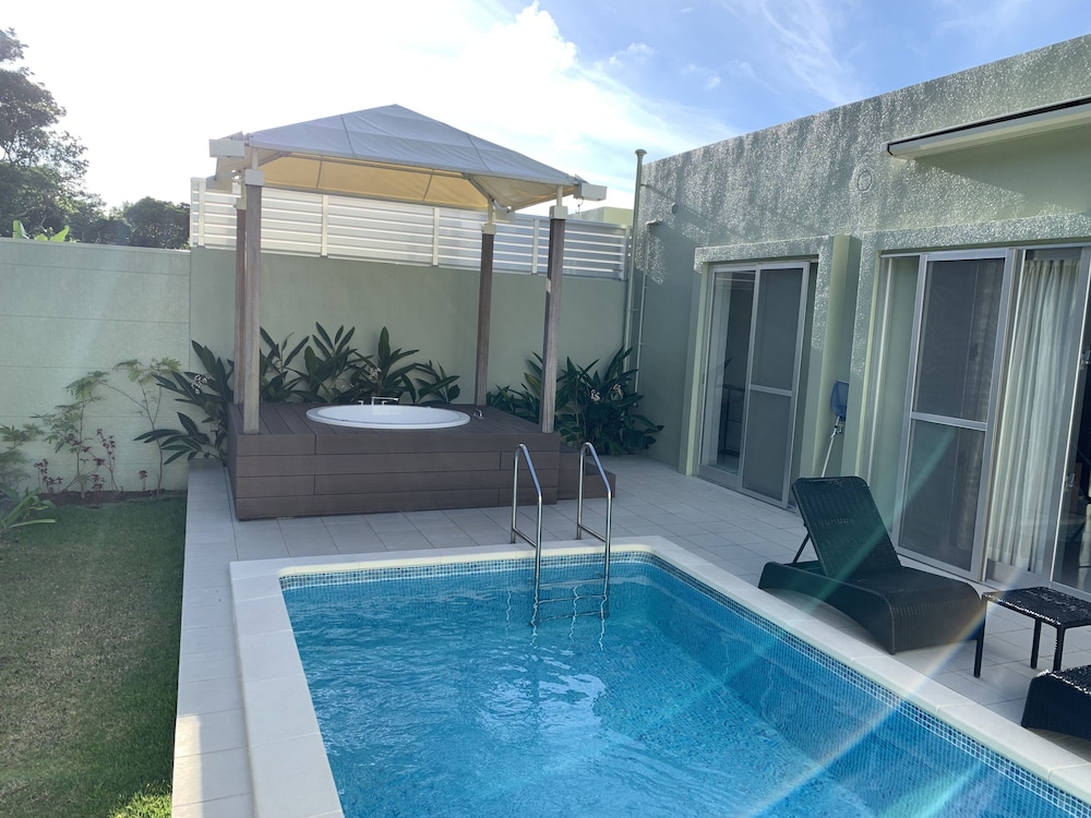 U-MUI FOREST VILLA OKINAWA 那覇