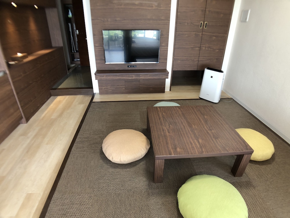 ホテルサンセットヒル 那覇