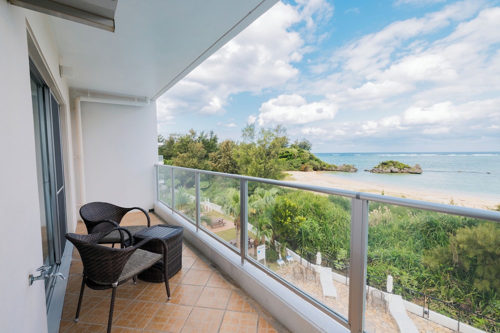 ベストウェスタン沖縄恩納ビーチ 那覇