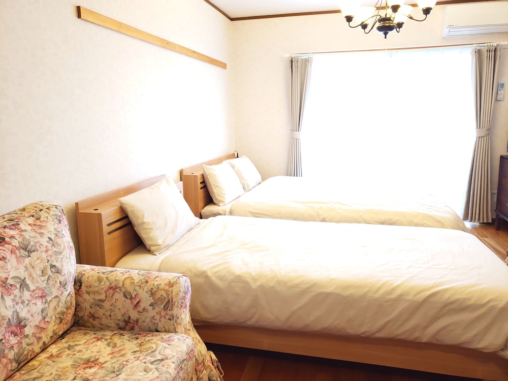 M&M LODGE 那覇