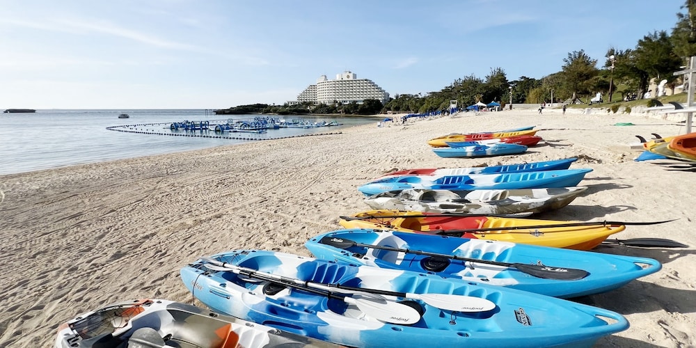LOW COST RESORT MANZA BEACH 那覇