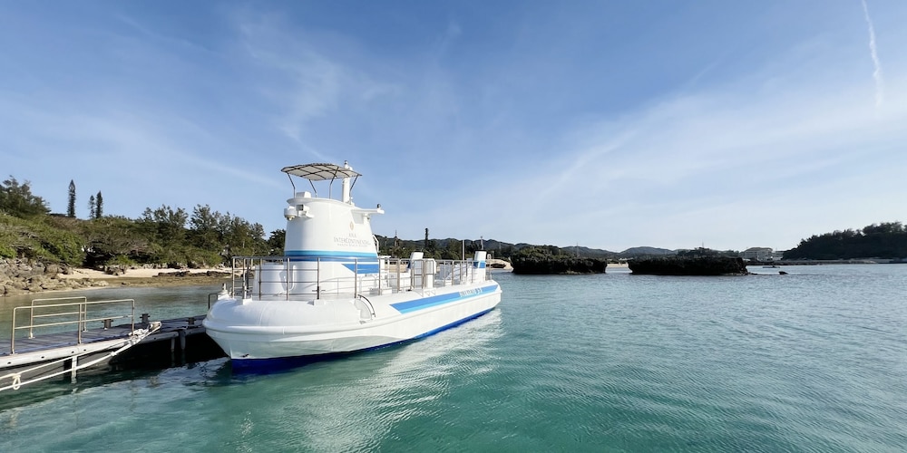 LOW COST RESORT MANZA BEACH 那覇