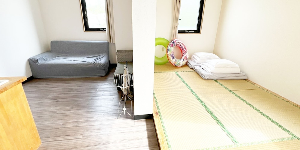 LOW COST RESORT MANZA BEACH 那覇