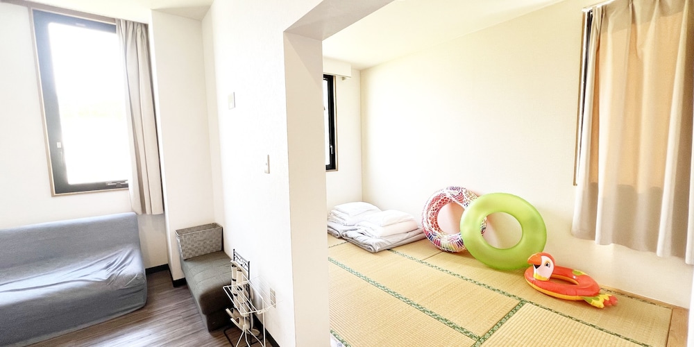 LOW COST RESORT MANZA BEACH 那覇