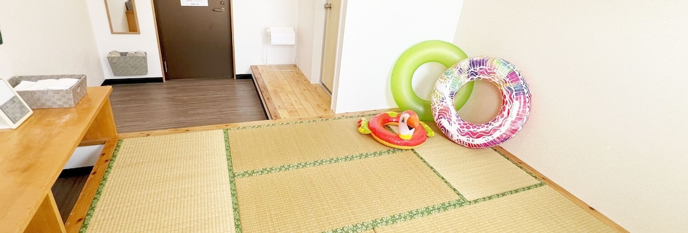 LOW COST RESORT MANZA BEACH 那覇