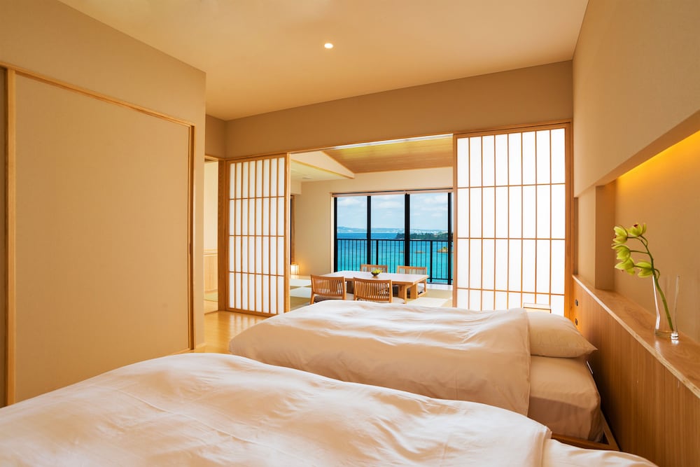 海の旅亭おきなわ名嘉真荘 那覇