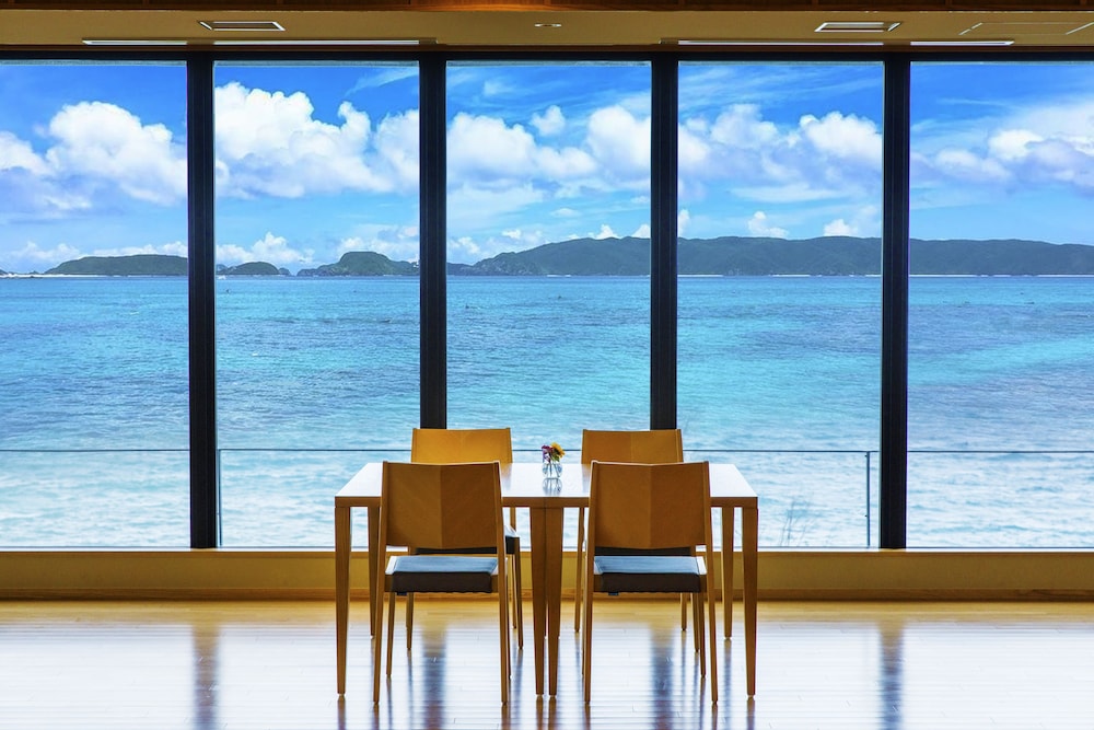 海の旅亭おきなわ名嘉真荘 那覇