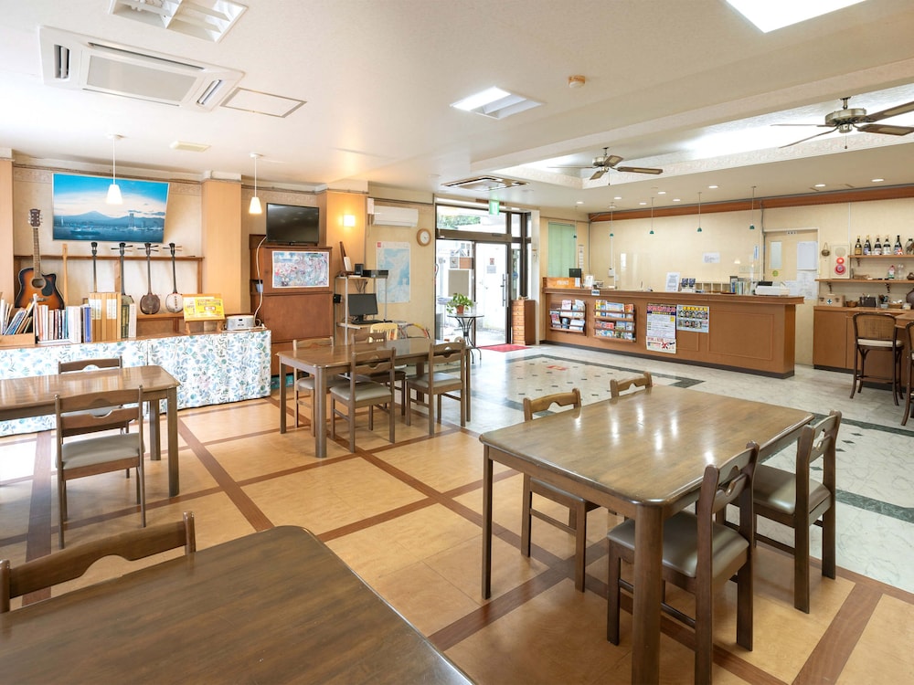 にらい恩納 那覇