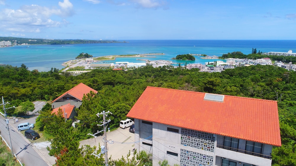 ホテルコンドミニアム土花土花 那覇