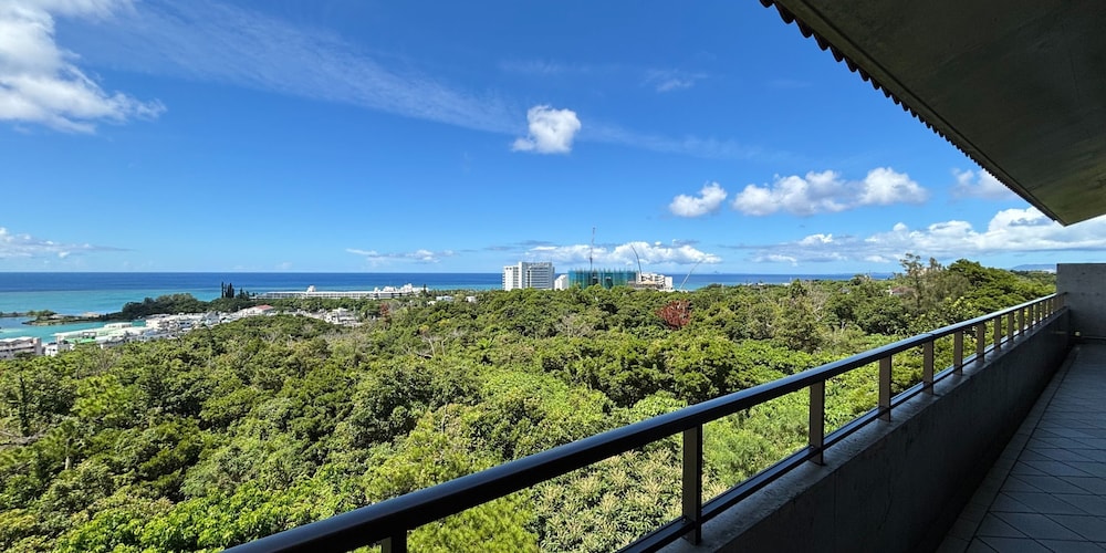 ホテルコンドミニアム土花土花 那覇