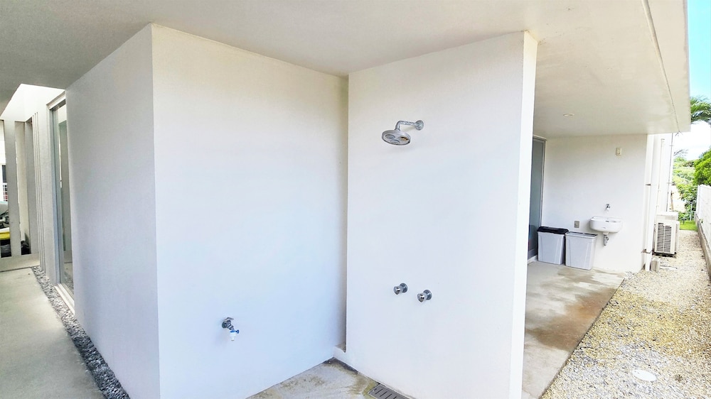 かりゆしコンドミニアムリゾート恩納 真栄田ベース 那覇