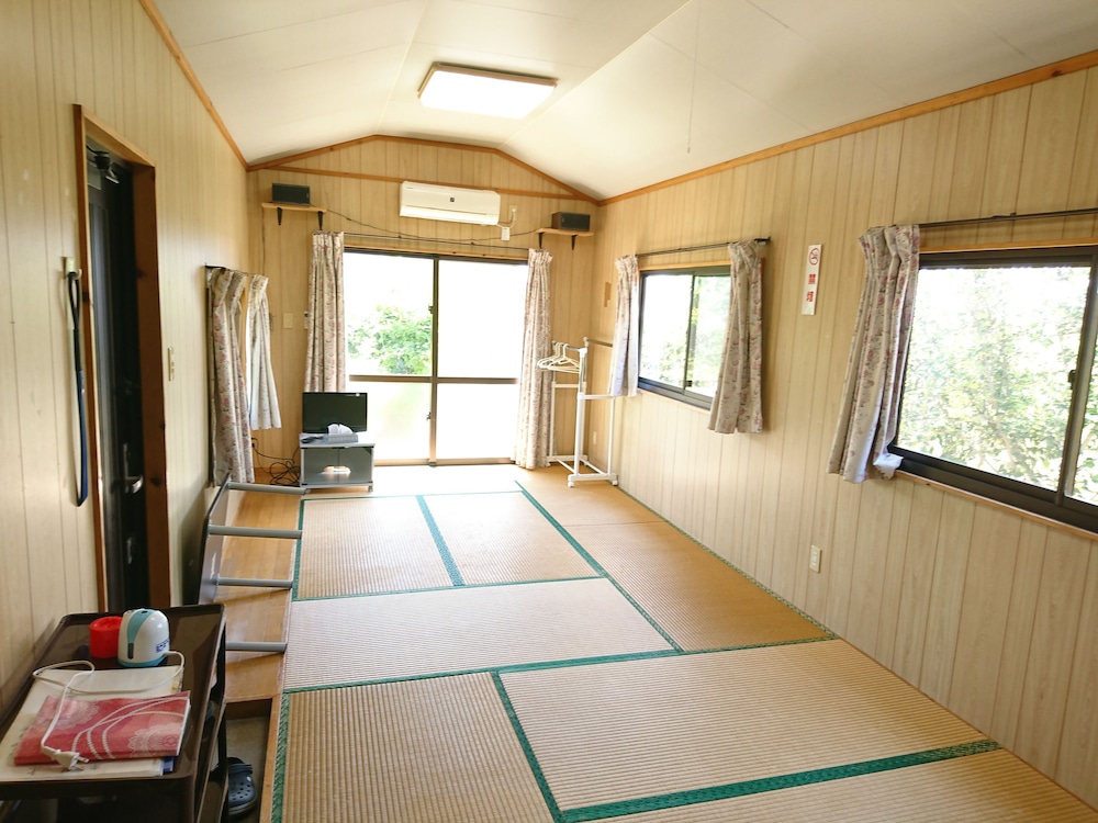 ペンション喫茶 南の楽園 那覇