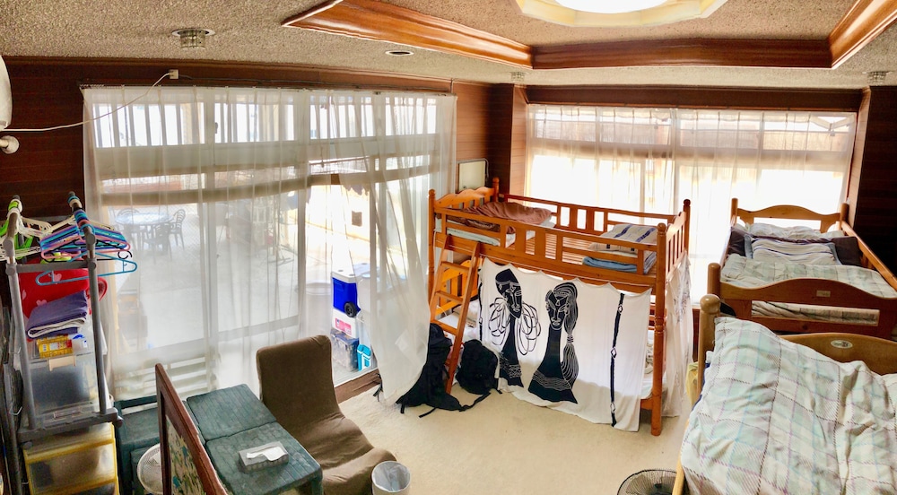 やど有 那覇