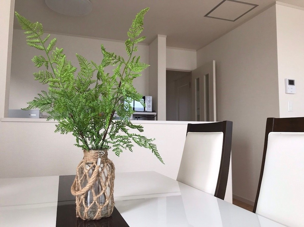 JADE TREE HOUSE 那覇