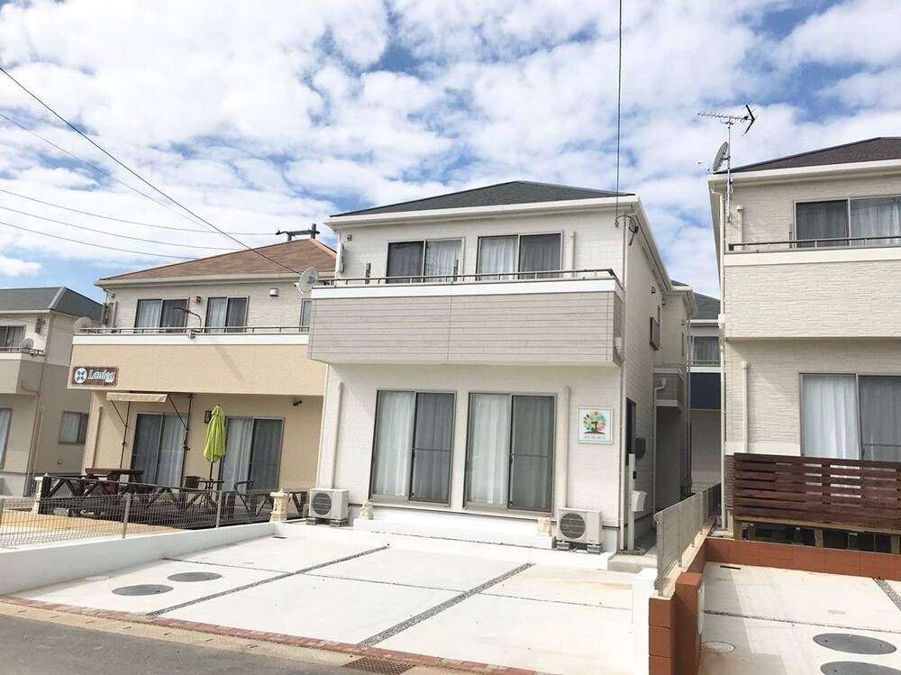 JADE TREE HOUSE 那覇