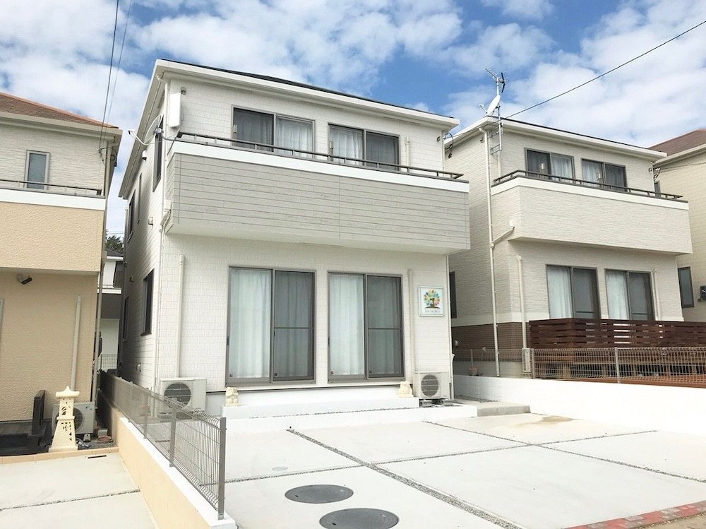 JADE TREE HOUSE 那覇