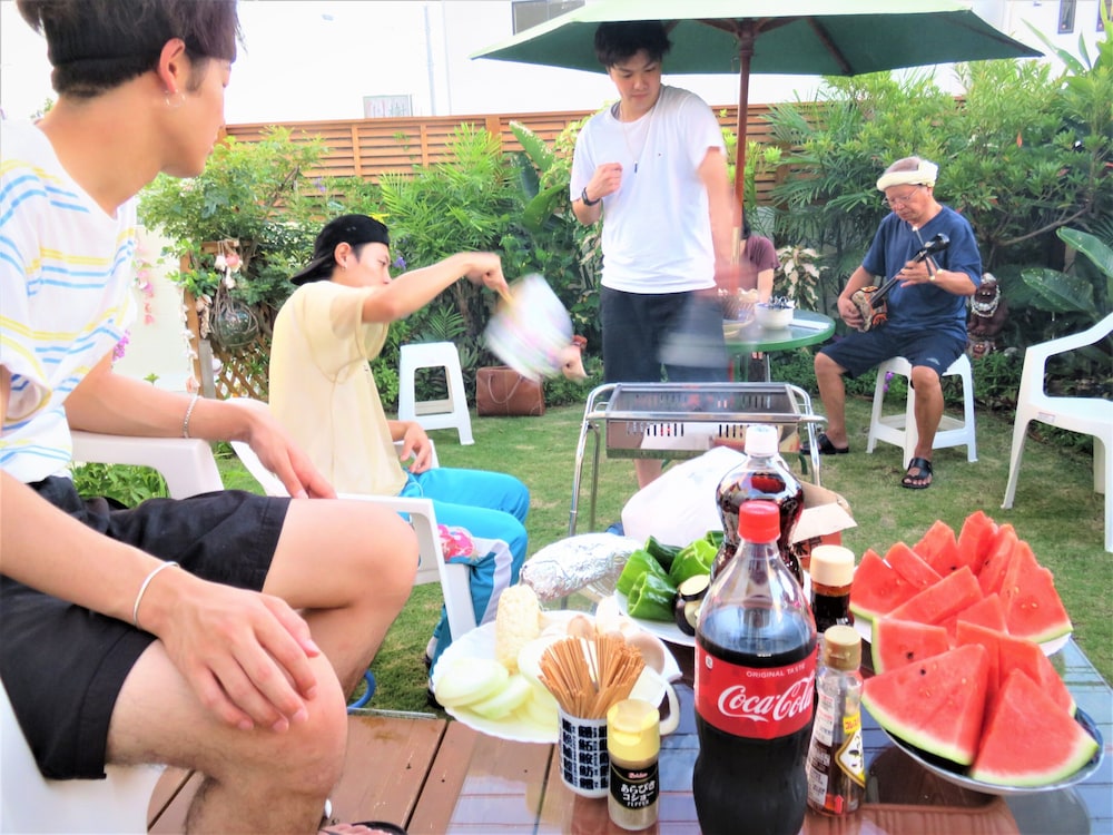 OKINAWA GUEST HOUSE URIZUN 那覇