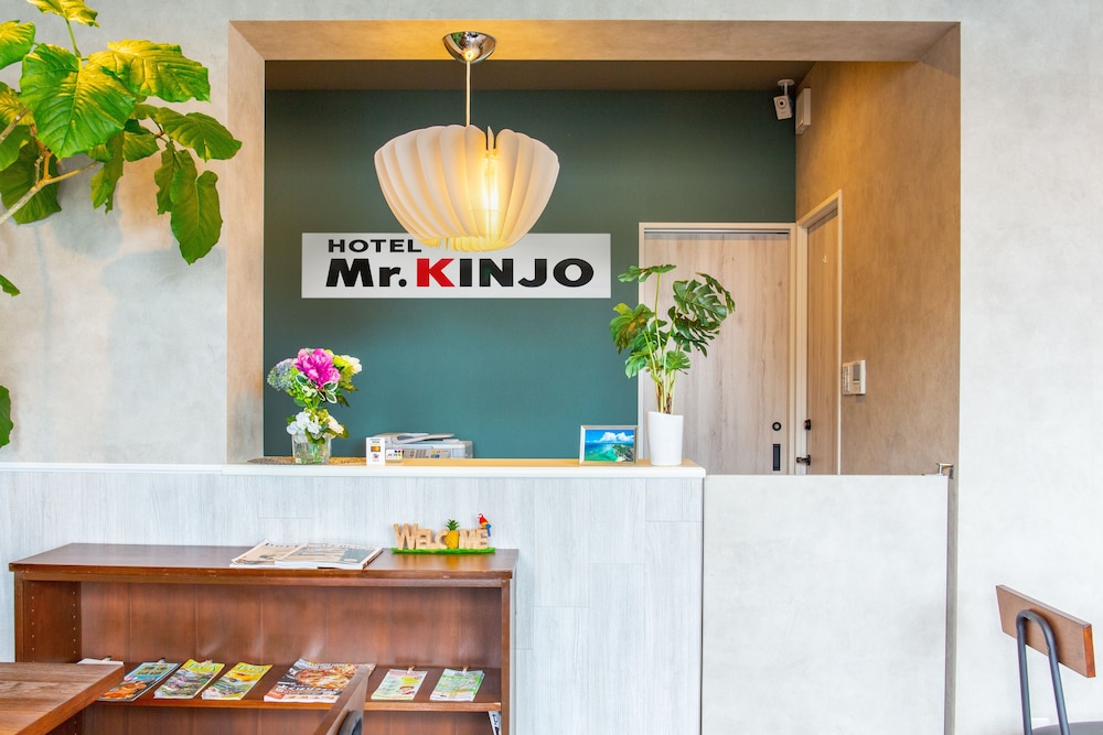 MR.KINJO IN URUMA 那覇