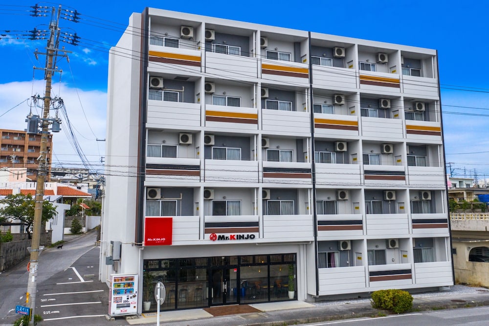 MR.KINJO IN 石川インター 那覇