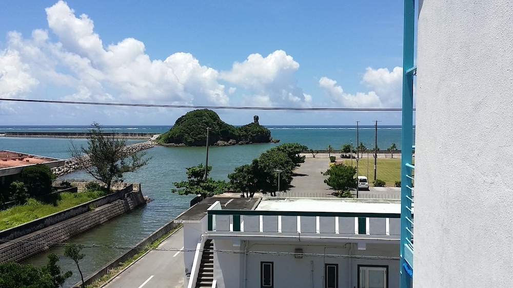 民宿久米島別館 那覇