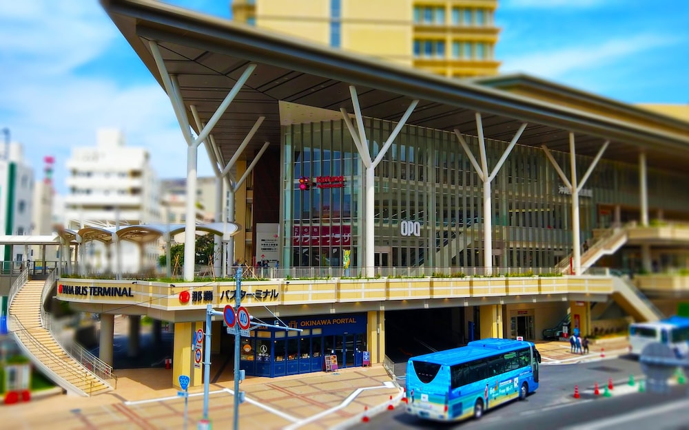 ホテルトリフィート 那覇旭橋 那覇