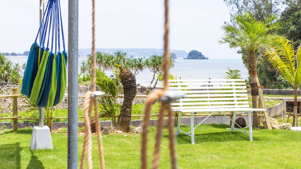 BEACH SIDE RESORT GRAND BLUE OKINAWA 那覇