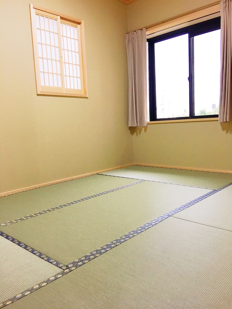 OCEAN AROHA RESORT 那覇