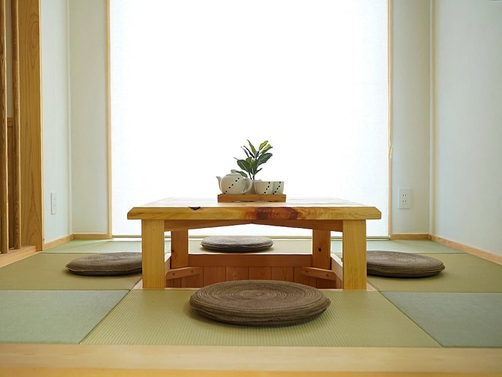 OCEAN AROHA RESORT 那覇
