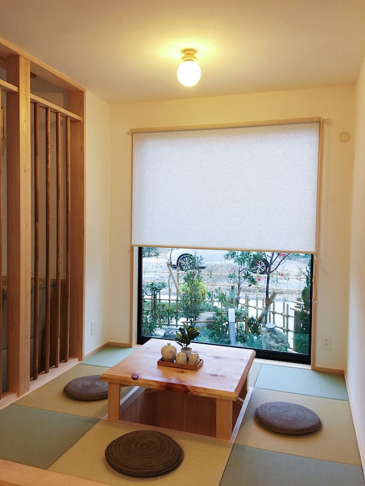 OCEAN AROHA RESORT 那覇