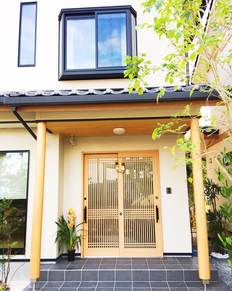 OCEAN AROHA RESORT 那覇