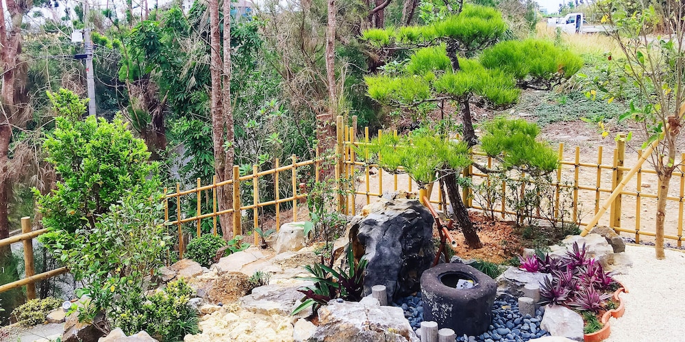 OCEAN AROHA RESORT 那覇