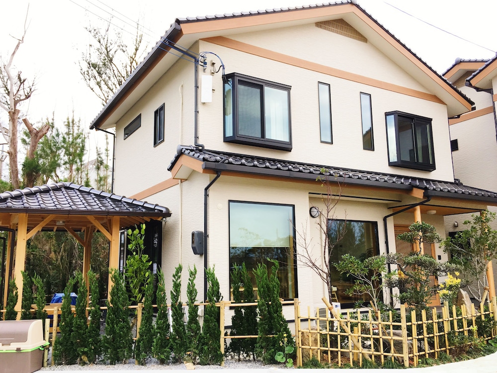 OCEAN AROHA RESORT 那覇