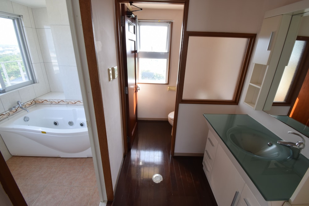 CONDOMINIUM MILLER'S 6 階 那覇