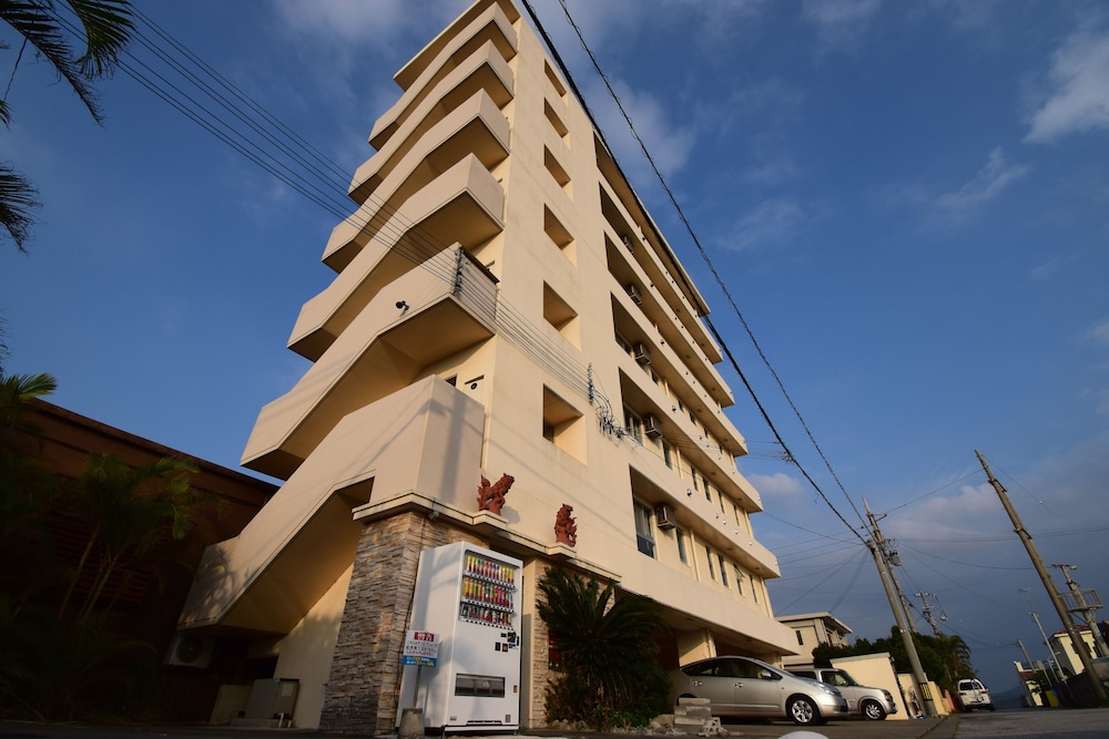 CONDOMINIUM MILLER'S 6 階 那覇