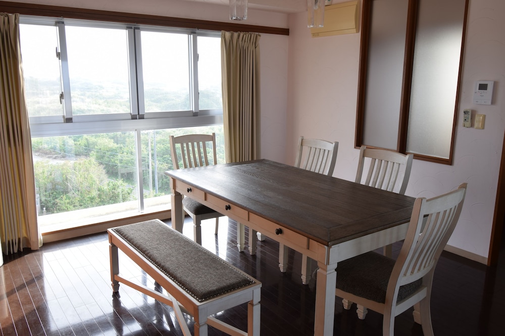 CONDOMINIUM MILLER'S 6 階 那覇