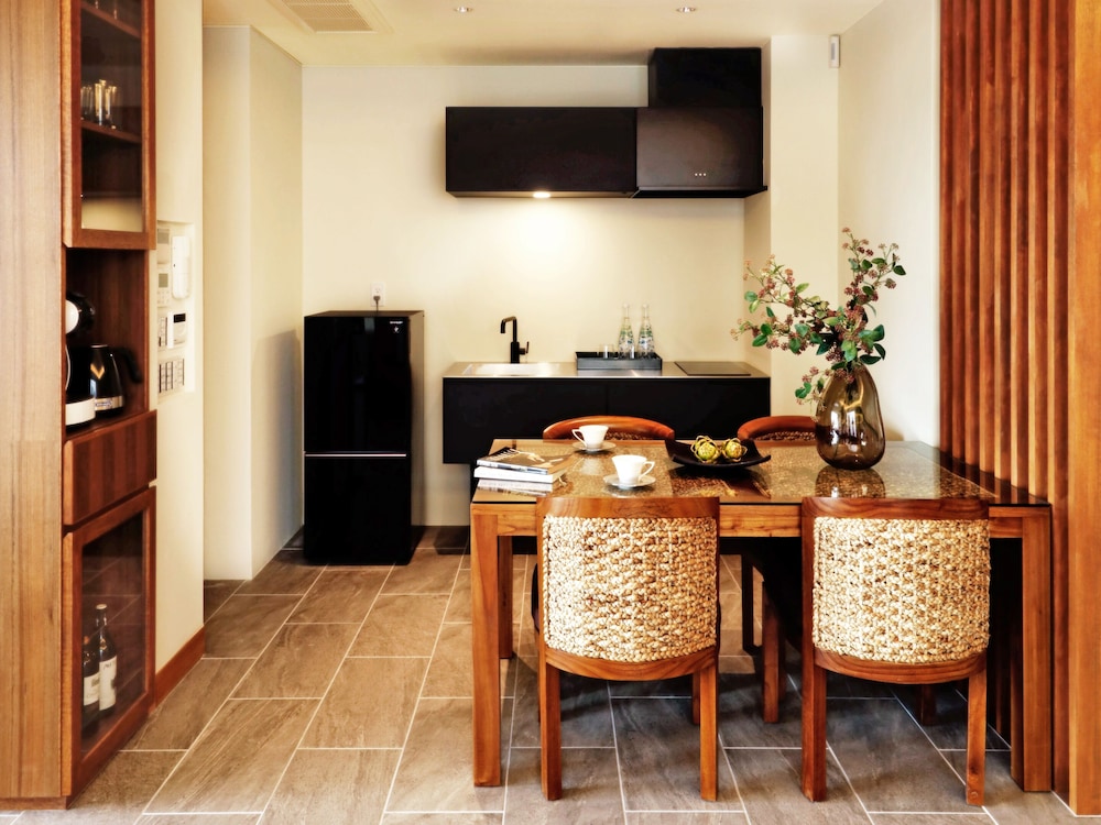 ONE SUITE THE CONDO 那覇