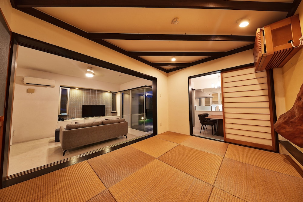 アダンリゾート SKY VILLA TOYOHARA 那覇