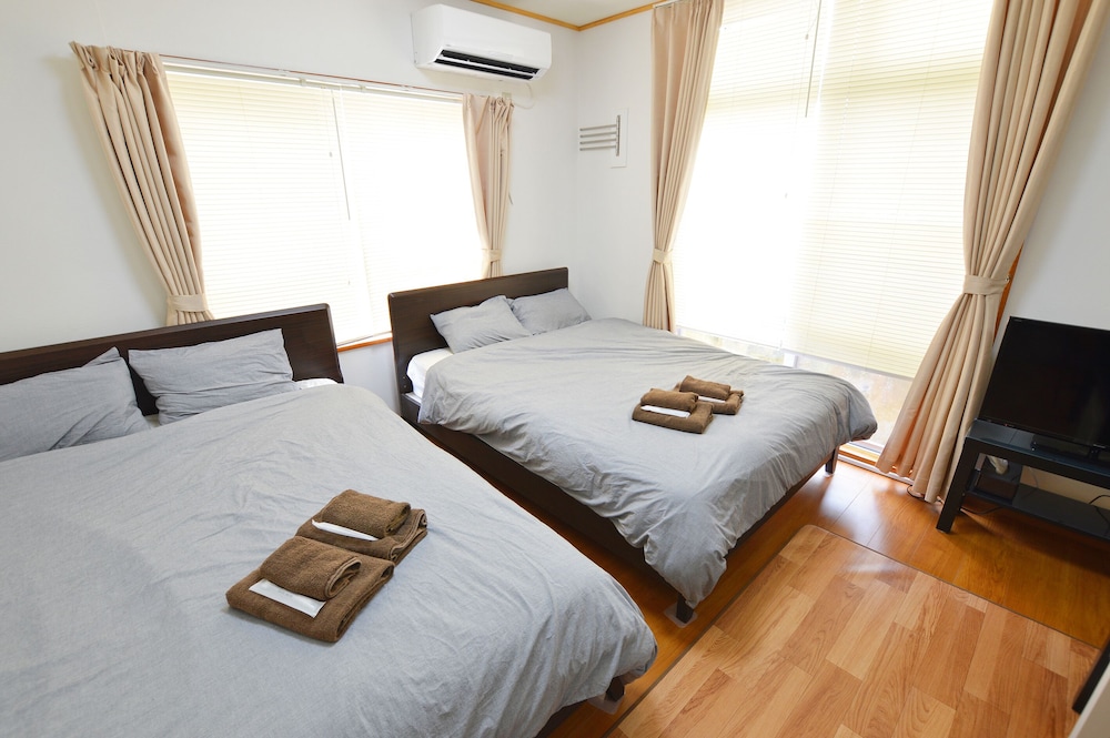 CHATEAU TIIDA 1F 那覇