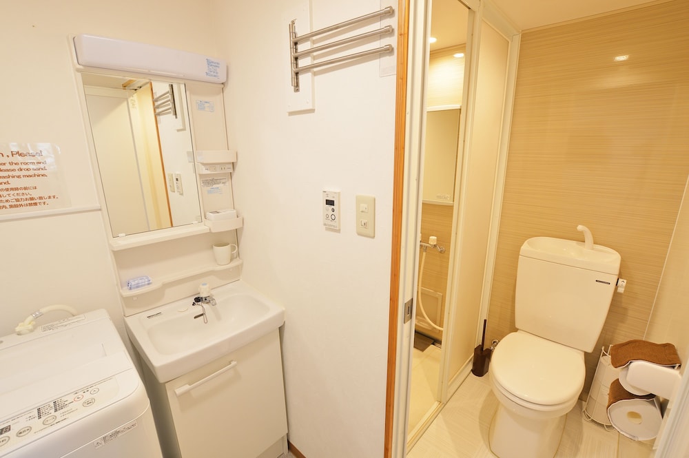 CHATEAU TIIDA 1F 那覇