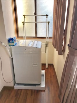 MIYAGI APARTMENT AKEBONO 那覇