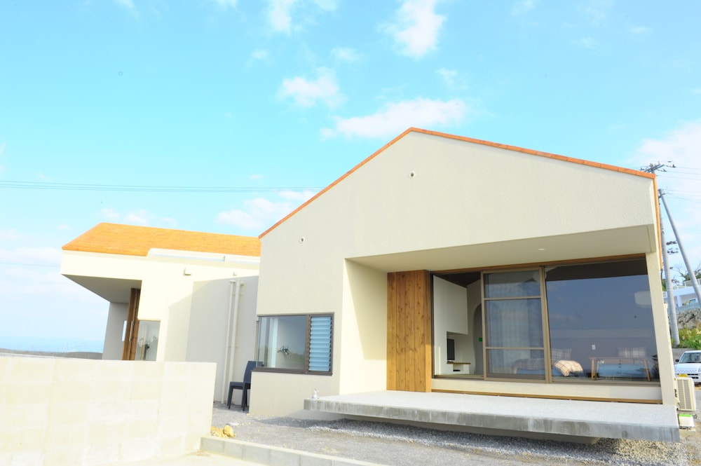 TWIN HOUSE うみぐくる 那覇