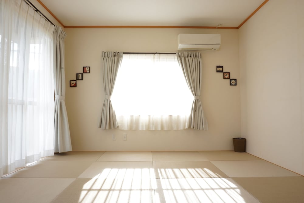 MICHELLE HOUSE 那覇