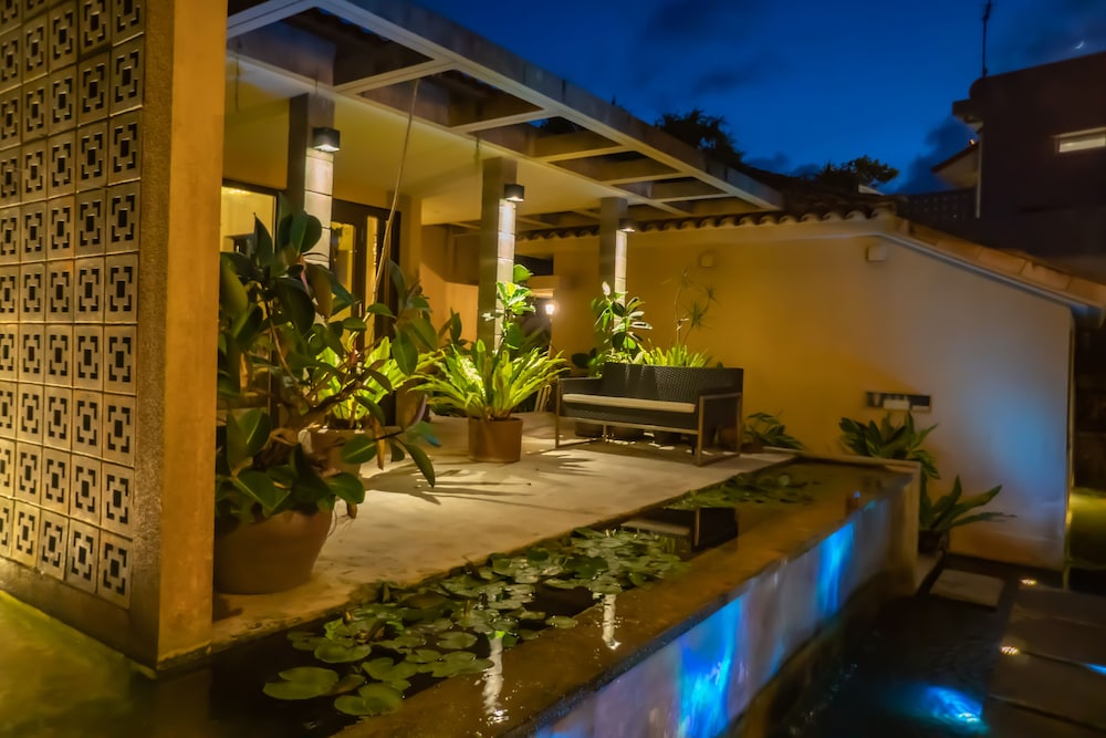 KOURIISLAND HOTEL CAVA 那覇