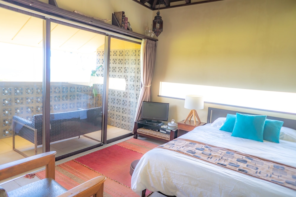 KOURIISLAND HOTEL CAVA 那覇