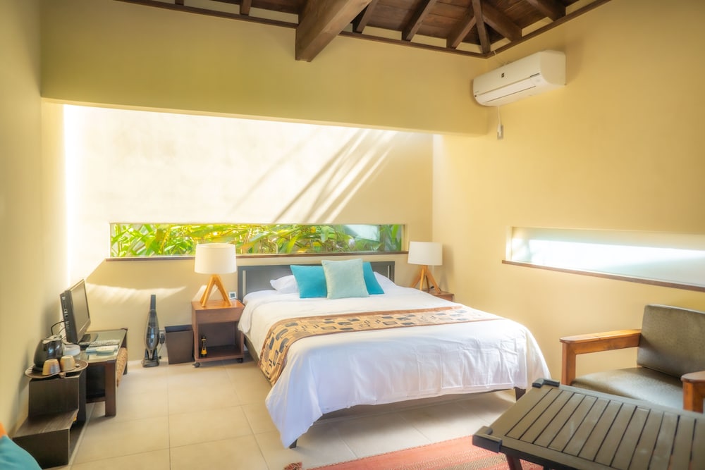 KOURIISLAND HOTEL CAVA 那覇