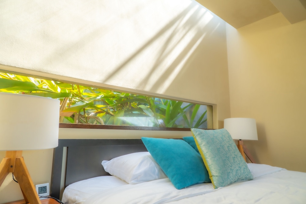 KOURIISLAND HOTEL CAVA 那覇