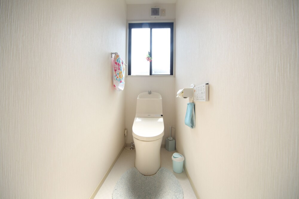 YOMITAN ZAKIMI HOUSE 那覇