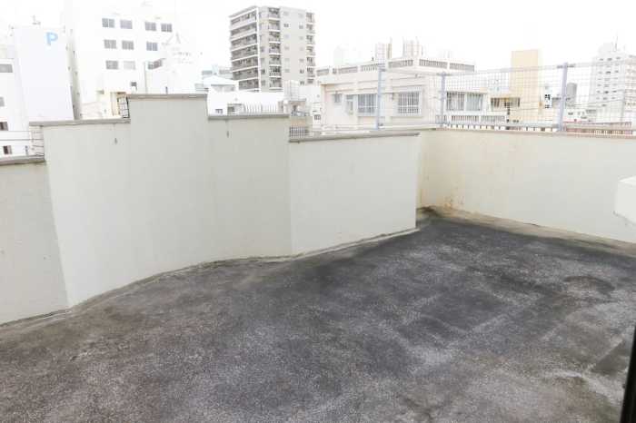 メゾン津波 那覇