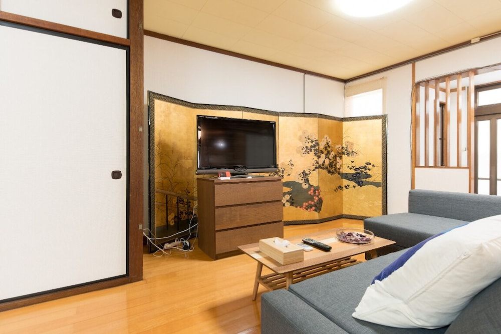 NAHA ASAHIBASHI CONDOMINIUM HOLIDAY 那覇