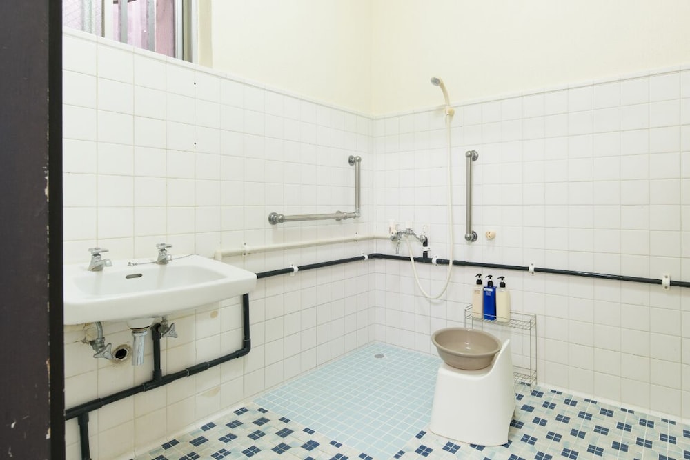 NAHA ASAHIBASHI CONDOMINIUM HOLIDAY 那覇